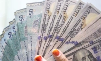 时隔18个月比特币再次站上4万美元：因何反弹？有何风险？